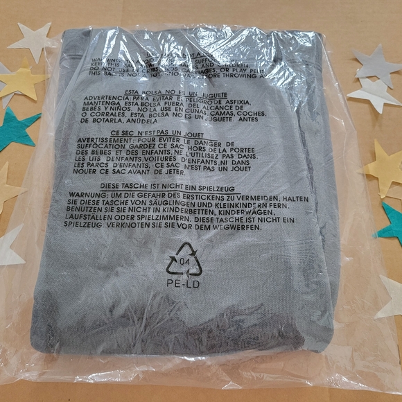 "what am i defending now?" pullover exile taylor swift size small - Picture 2 of 3